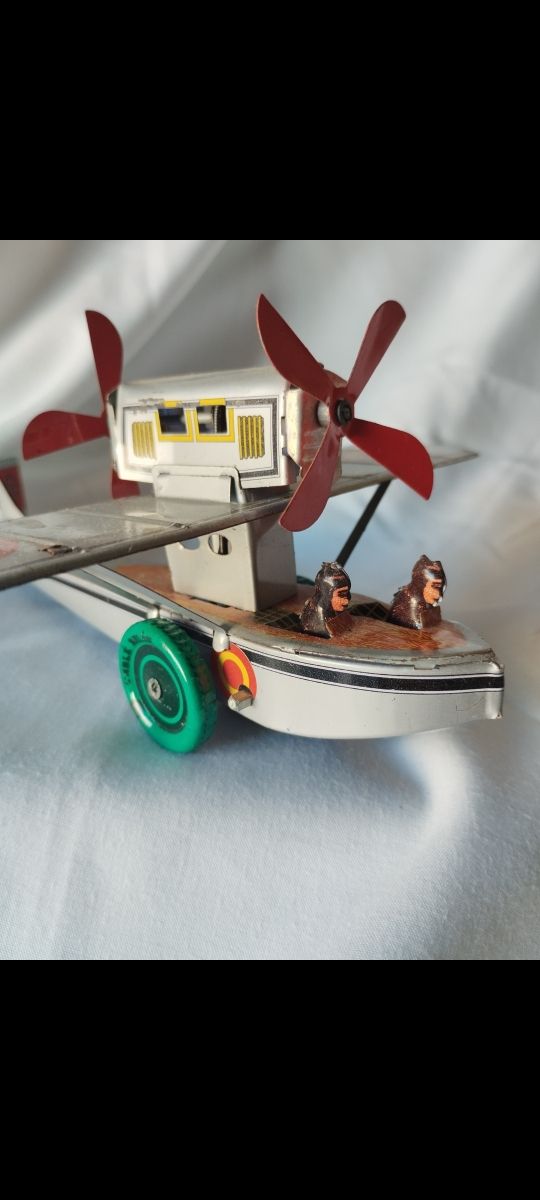 Avión de colección metálico