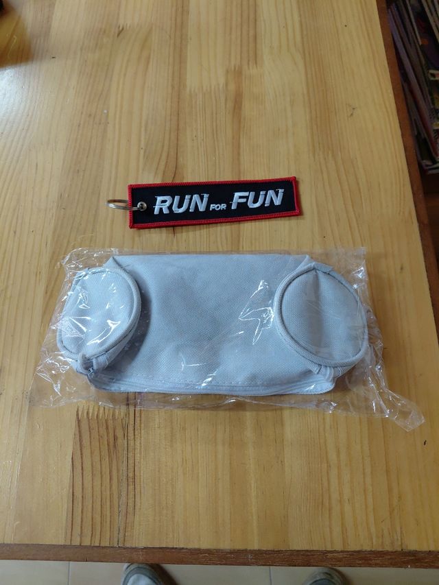 Estuche y llavero Scalextric nuevos