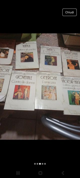 Collana di libri classici