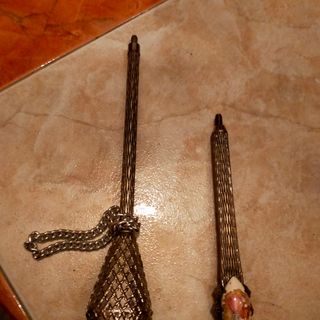 Dos paraguas retro señora
