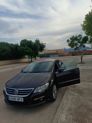Volkswagen Passat CC 2009