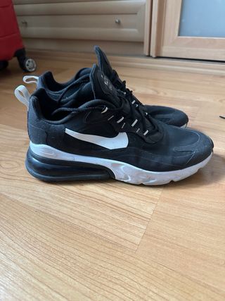 Nike Air 270 React Negro