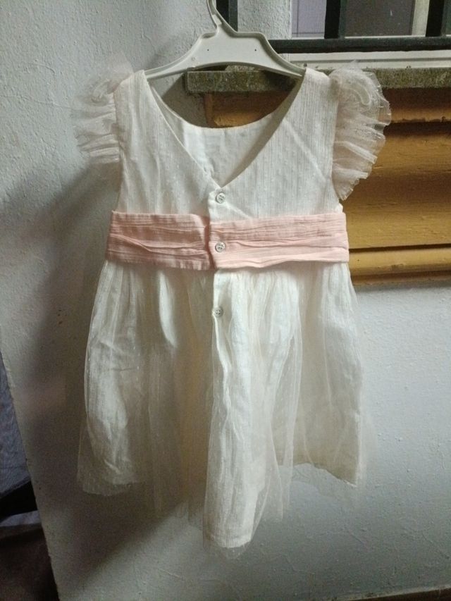 Vestido fiesta niña rosa y blanco talla 5/6 tizzas