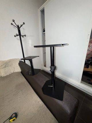 Soportes para monitores de estudio negros