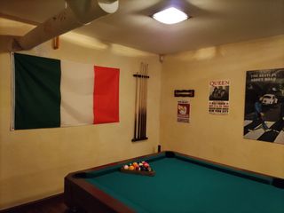 Mesa de billar americano. Recogida en Cartagena