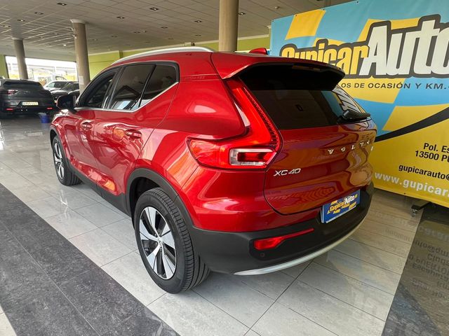 Volvo XC40 T4 Recharge AUTO 211cv HÍBRIDO/ENCHUFA 