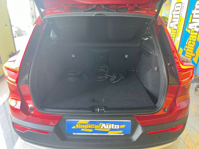 Volvo XC40 T4 Recharge AUTO 211cv HÍBRIDO/ENCHUFA 