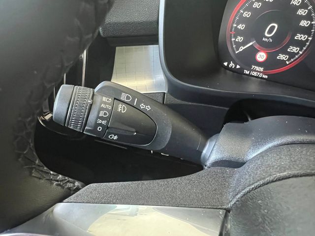 Volvo XC40 T4 Recharge AUTO 211cv HÍBRIDO/ENCHUFA 