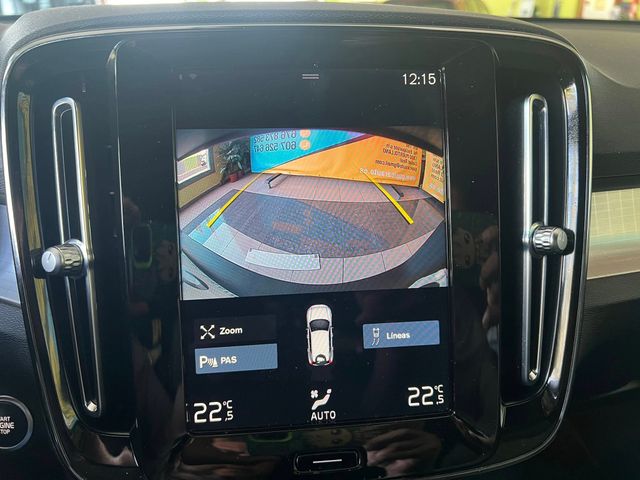 Volvo XC40 T4 Recharge AUTO 211cv HÍBRIDO/ENCHUFA 