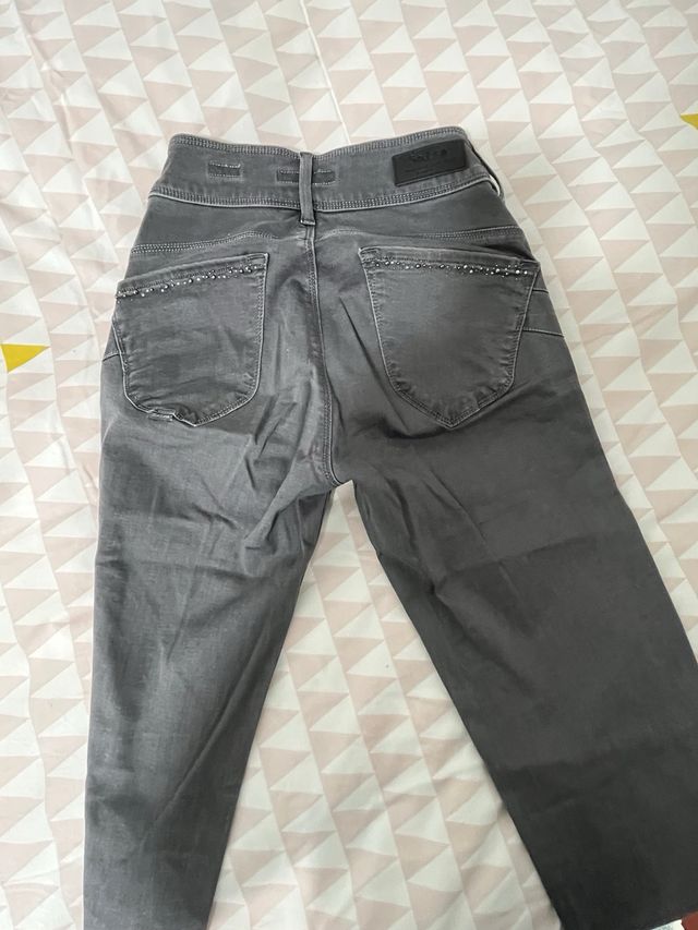 Pantalón vaquero Salsa gris