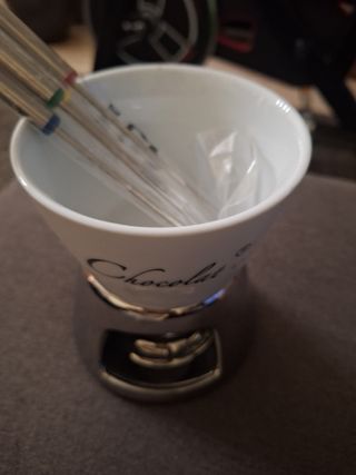 Conjunto Fondue Laranja e Branco em loiça