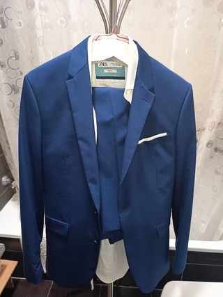 Traje Zara Azul Juvenil con camisa de Zara