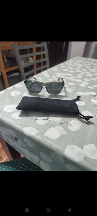 Gafas de sol Hawkers grises y negras