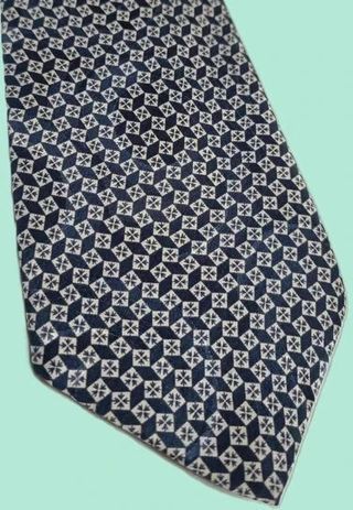 Corbata de Seda Azul Marino y Crema (anglesey)