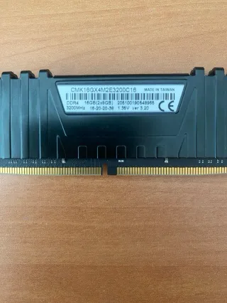 Procesador Ryzen 7 2700X + Placa Base B450 + 16GB 