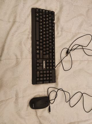 Teclado y Ratón de cable SANDA Negro