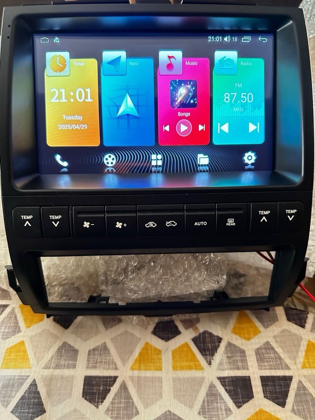 Pantalla 9” Lexus GX470 / Toyota Land cruise 02-09