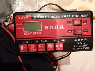 Cargador Batería Coche 600A KXIY