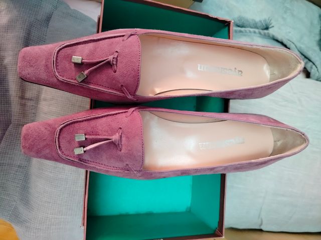 Zapatos Ayestaran rosa y dorado