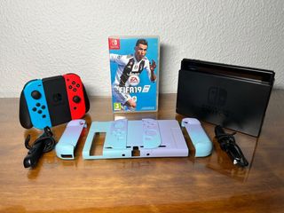 Nintendo Switch V2 + FIFA19 + Accesorios