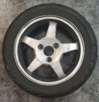 Llanta Trasera Suzuki Burgman 250 AN con Neumático