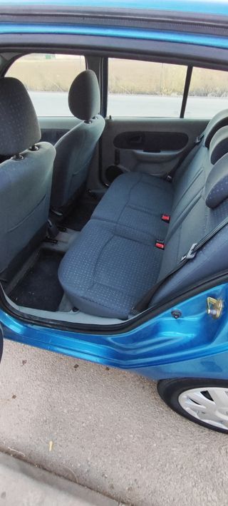 Renault Clio 2004