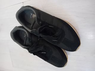 Zapatos de hombre negros