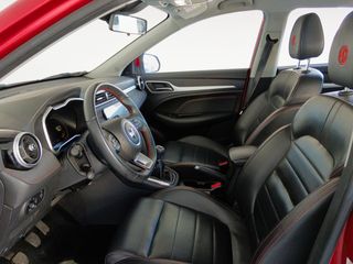 MG ZS Luxury