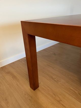 Mesa comedor madera cerezo