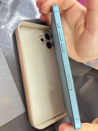 iPhone 16 Plus, se entrega con factura y caja.