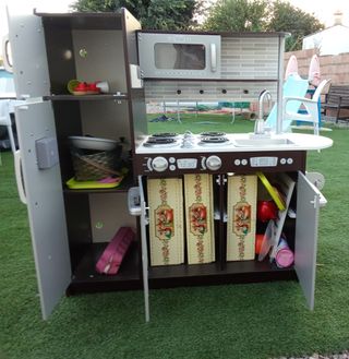 Cocinita de juguete