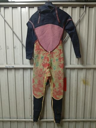 Traje de neopreno surf