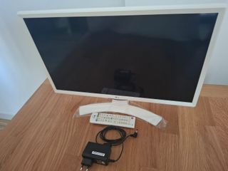 TV LG 24 Blanca Mod. 24MT49VW-WZ