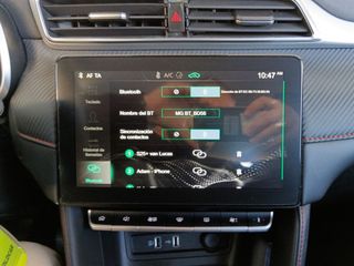 MG ZS Luxury