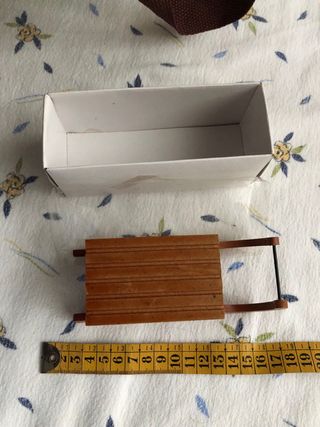 Trineo de madera juguete