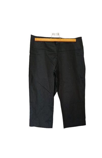 Pantalón Capri Kanak Negro Talla 48