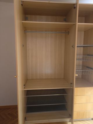 Armario de madera 3 puertas