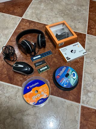 Lote informático: Auriculares, Ratón, RAM, CDs/DVD