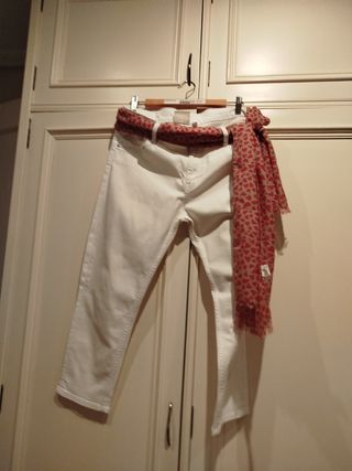 Pantalón vaquero blanco
