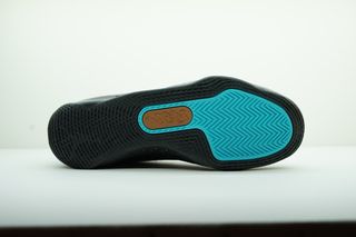 Jordan Zion 3 Talla 46 Negras