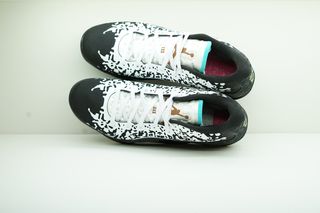 Jordan Zion 3 Talla 46 Negras