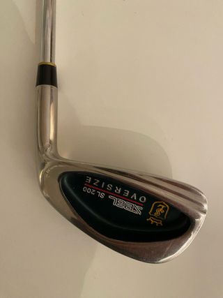 Hierro 9 Boston y Hierro 5 Seal SL 200 Oversize