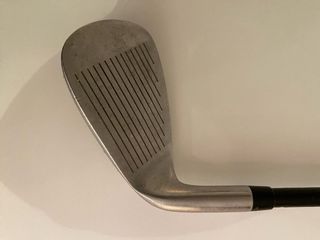 Hierro 9 Boston y Hierro 5 Seal SL 200 Oversize