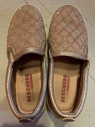 Zapatillas Skechers niña rosa con brillos