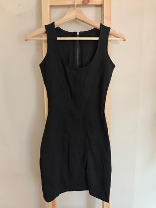 Vestido negro fiesta ajustado