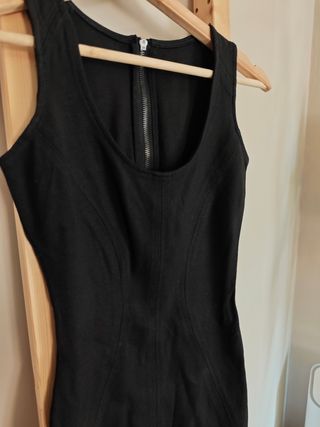 Vestido negro fiesta ajustado