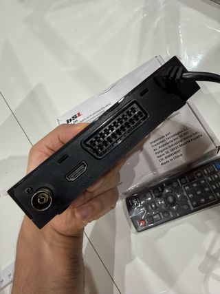 Receptor TDT BSL BSL-255 DVB-T2 Full HD