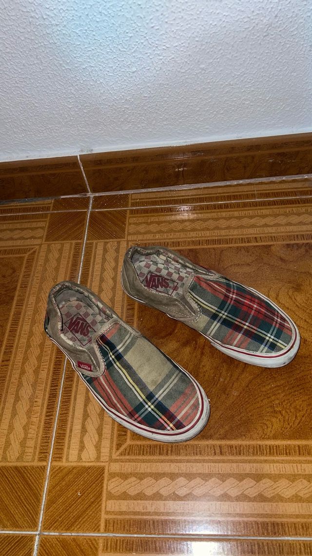 Vans cuadros slip on