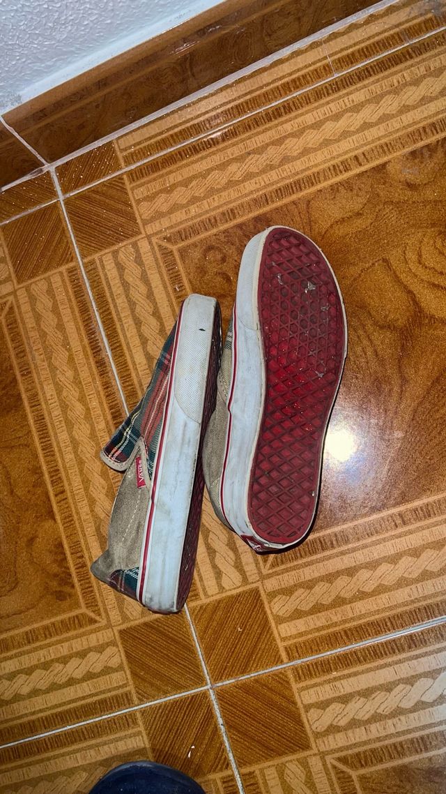 Vans cuadros slip on