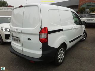 Ford Transit Courier 2018